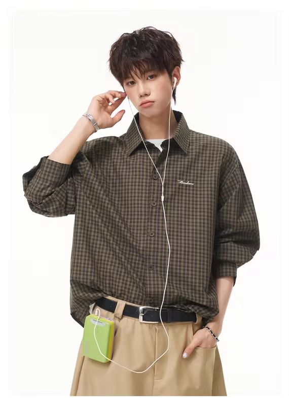 V-neck Fake Two-Piece Long-Sleeved Shirt for Men Vertical Stripe Textured Collar Casual Shirt Short Wide Top Outerwear Jacket